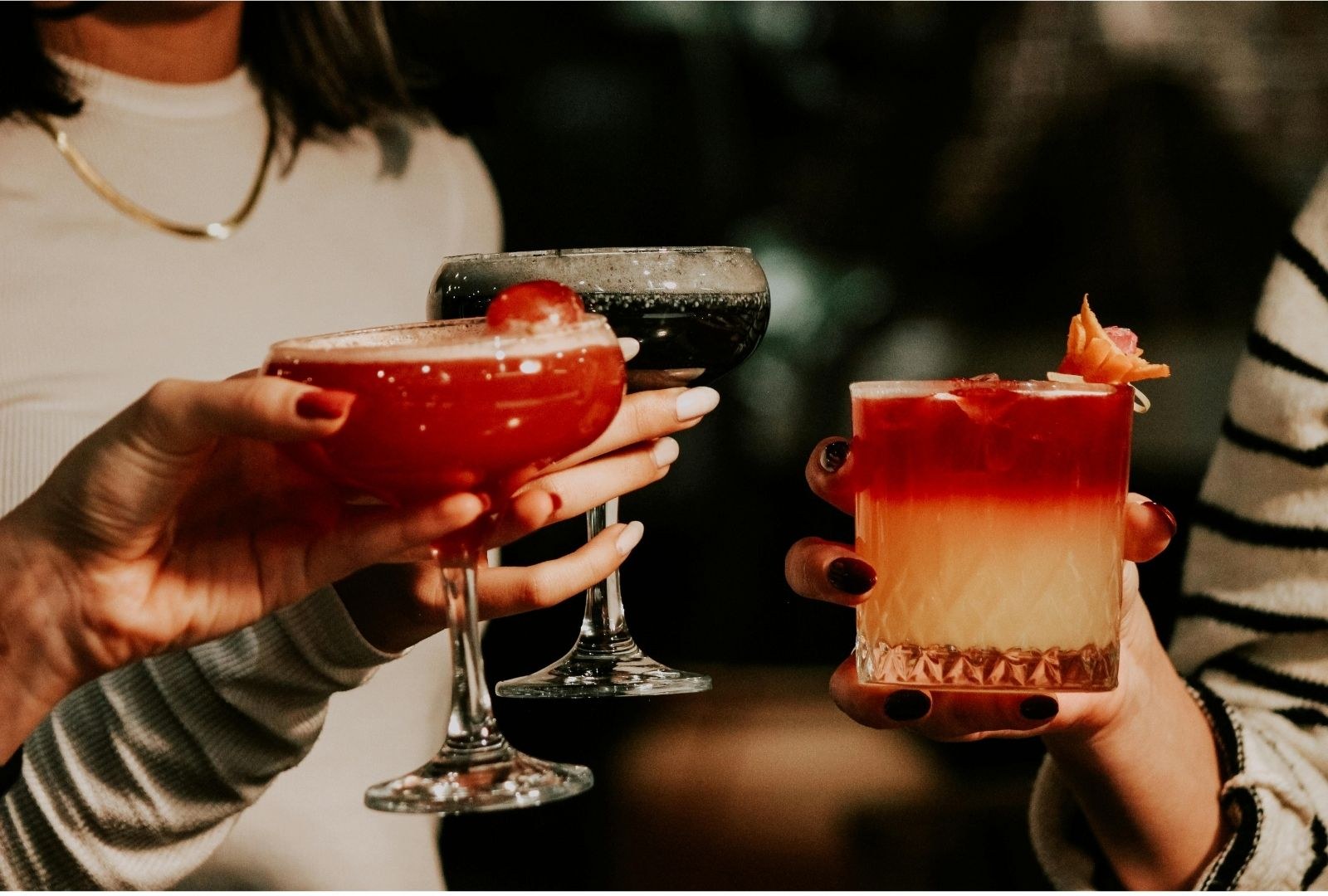 Red Flags and Yellow Flags: How to Choose an Event Bar Service You Can Trust